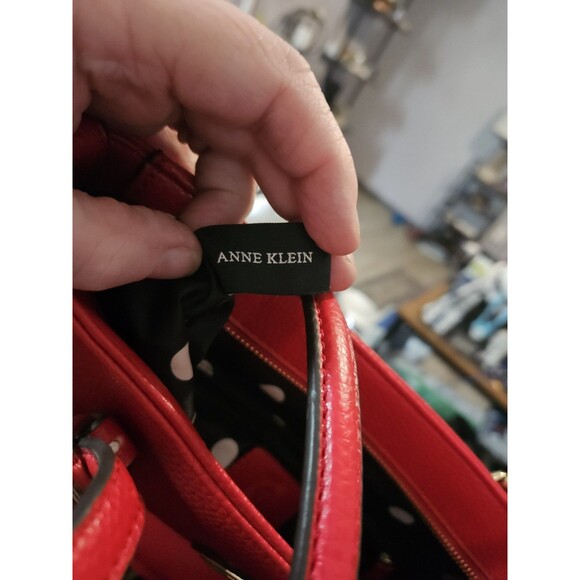 Anne Klein Red Pebbled Tote Bag Purse Handbag interior Pockets, Zip Gold Accents - Picture 4 of 6